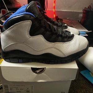 True blue Jordan 10’s